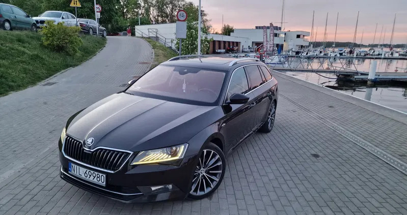 warmińsko-mazurskie Skoda Superb cena 75000 przebieg: 277000, rok produkcji 2015 z Iława